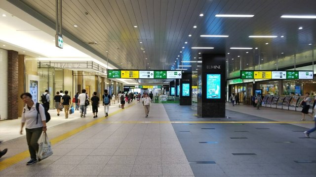 大宮駅から埼玉県パスポートセンター