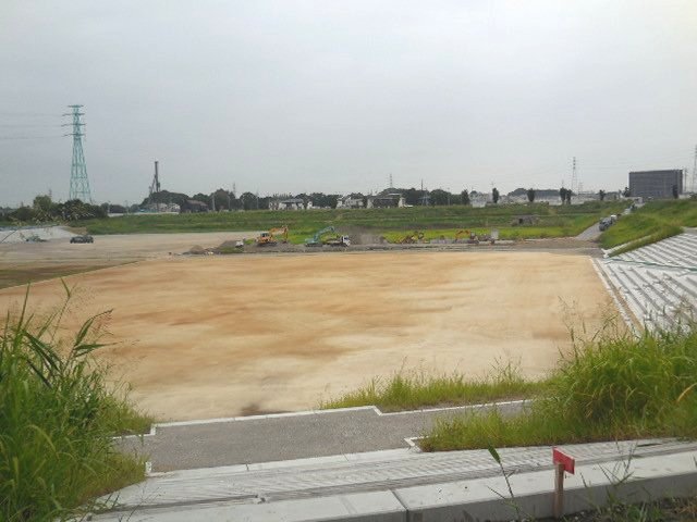調整池の多目的広場整備 埼玉スタジアム