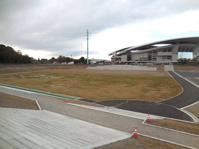 調整池の多目的広場整備 埼玉スタジアム